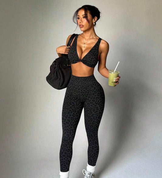 NAYARA - CONJUNTO DEPORTIVO